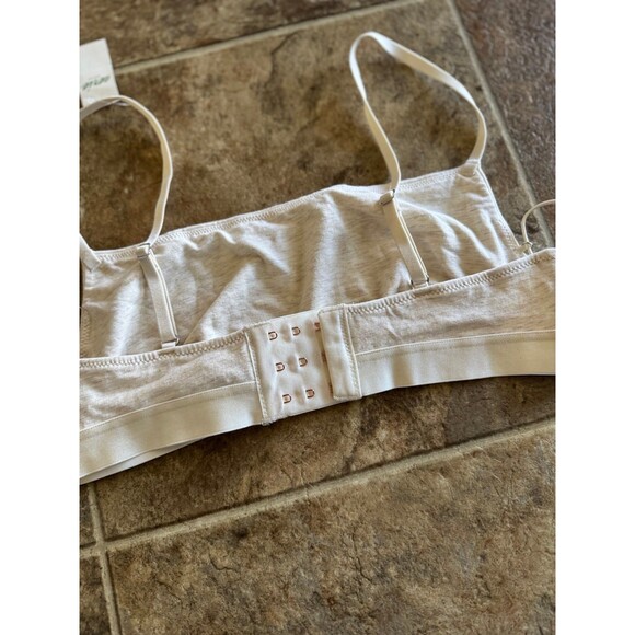 Aerie Real Good Strappy Side Lace Up Bralette
Size Medium - Picture 6 of 7